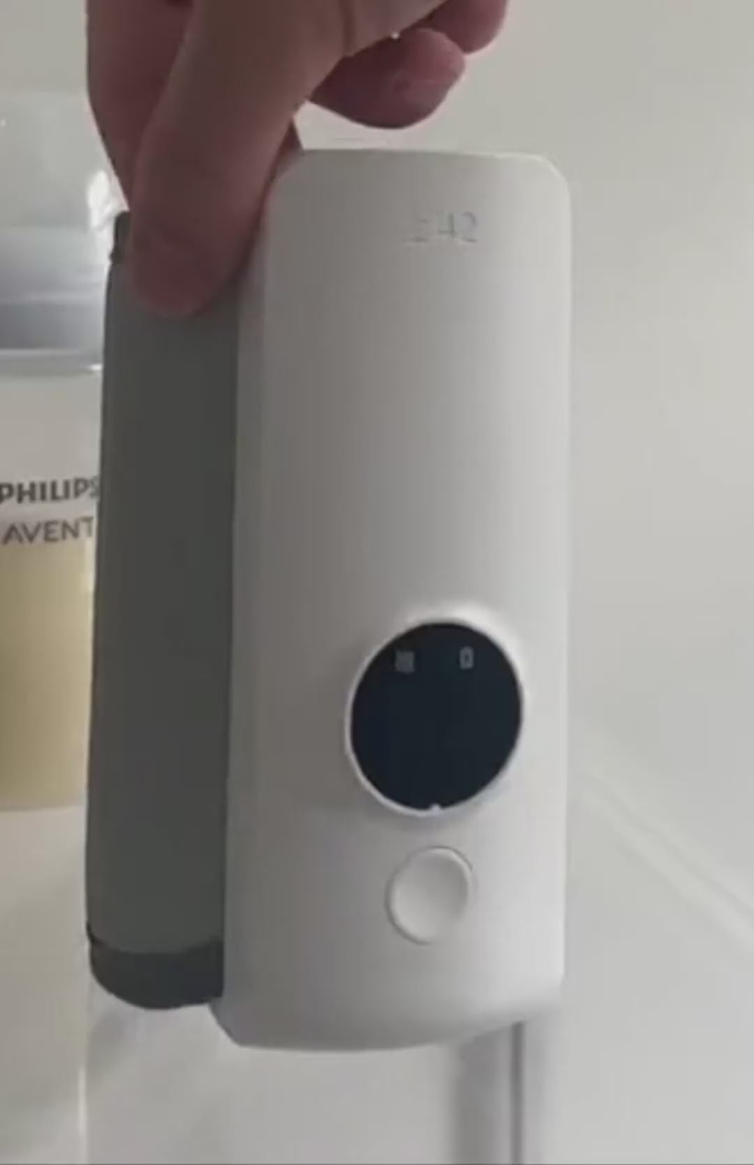 WarmGo™ Portable Wireless Baby Bottle Warmer